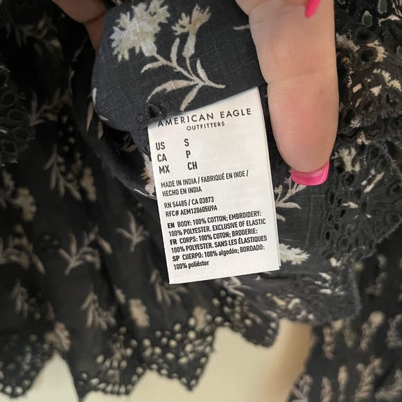 New! American Eagle babydoll Long Sleeve Black With Floral Design Women’s S - Picture 15 of 15